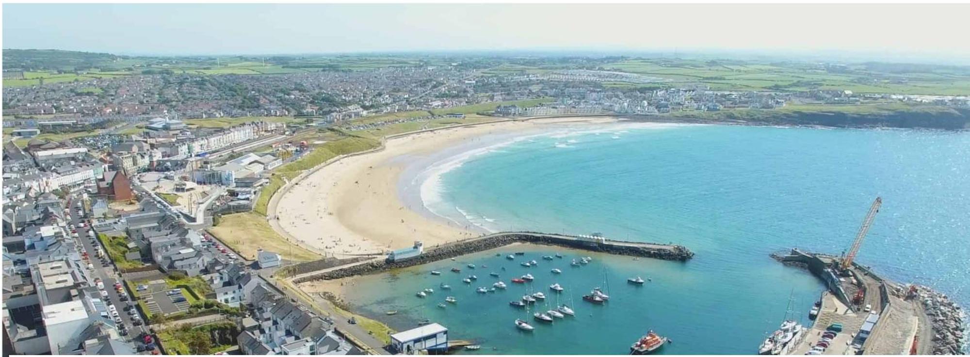 Apartamento 4 Golf Terrace - Portrush By The Sea Exterior foto